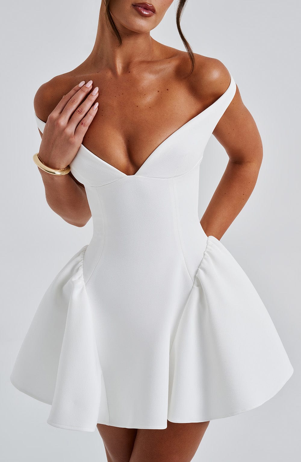 Flourenne Marlie Mini Dress in Ivory