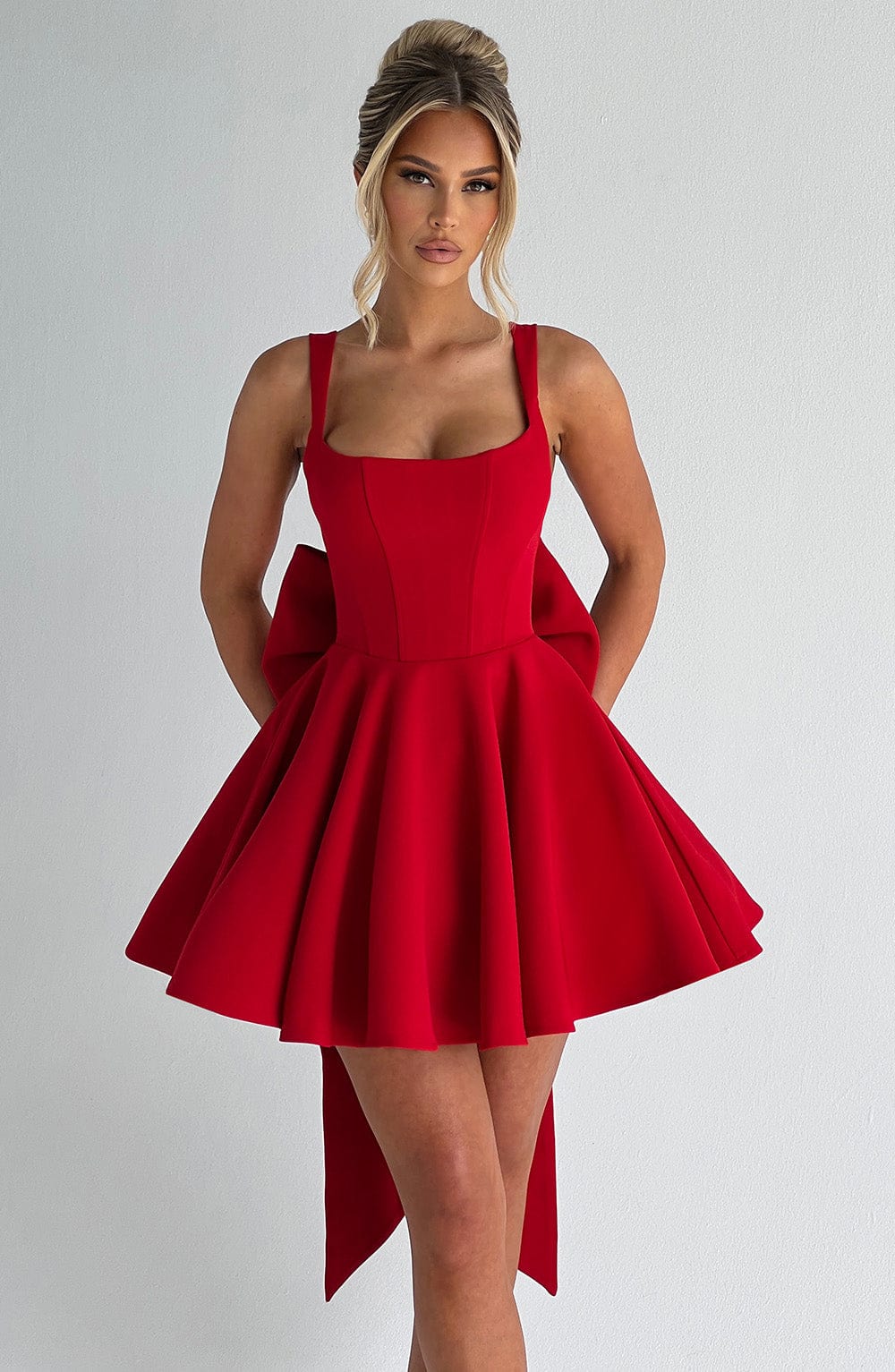 Flourenne Ruella Mini Dress in Red