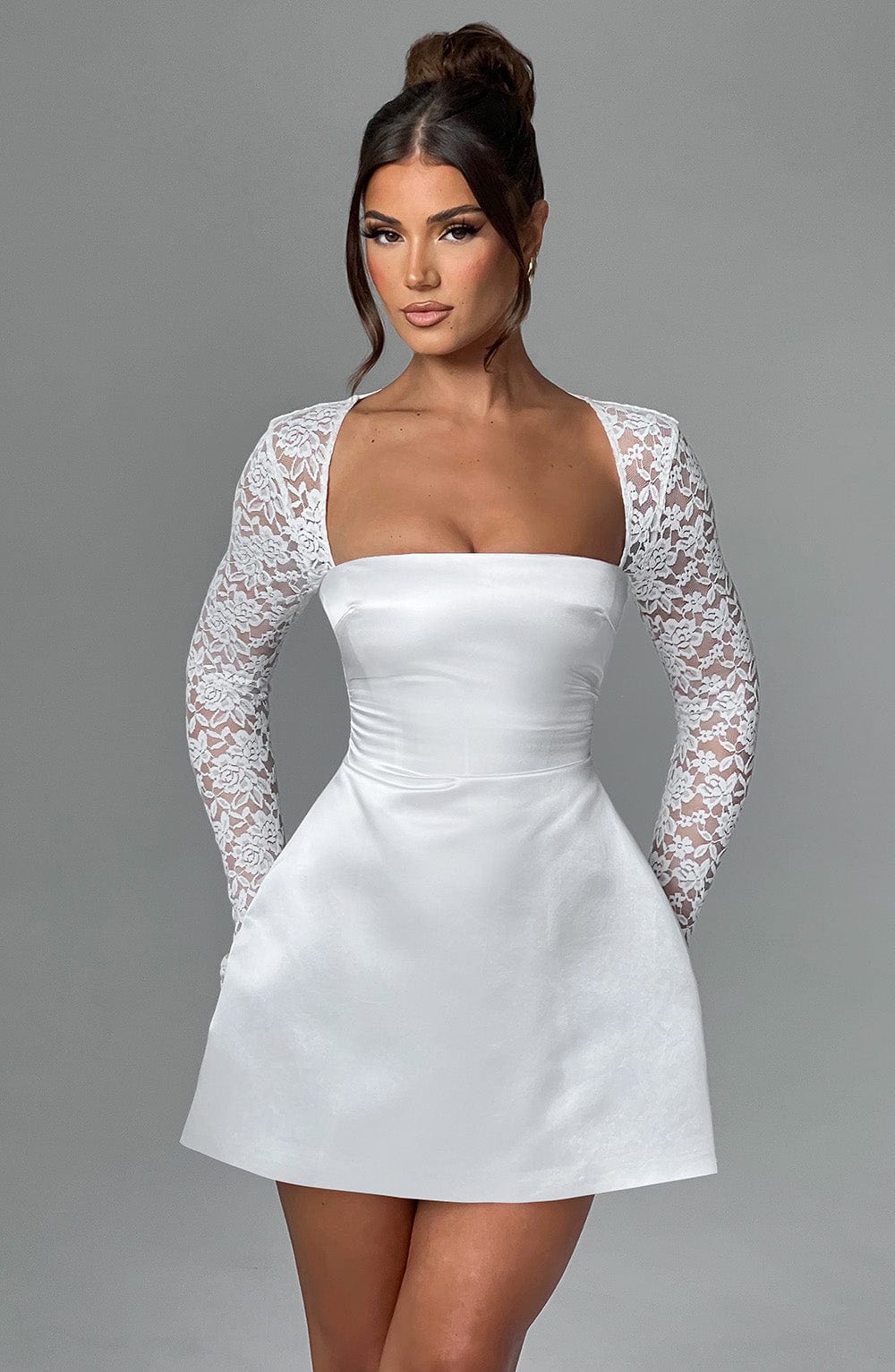Flourenne Sadira Mini Dress in Ivory