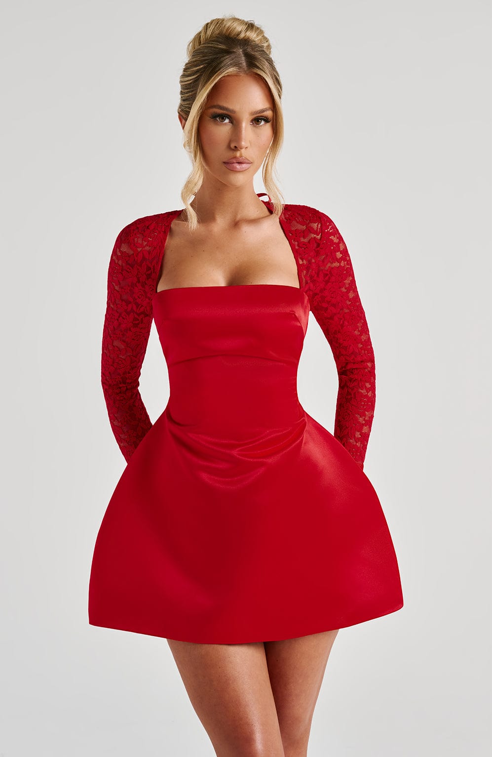 Flourenne Sadira Mini Dress in Red