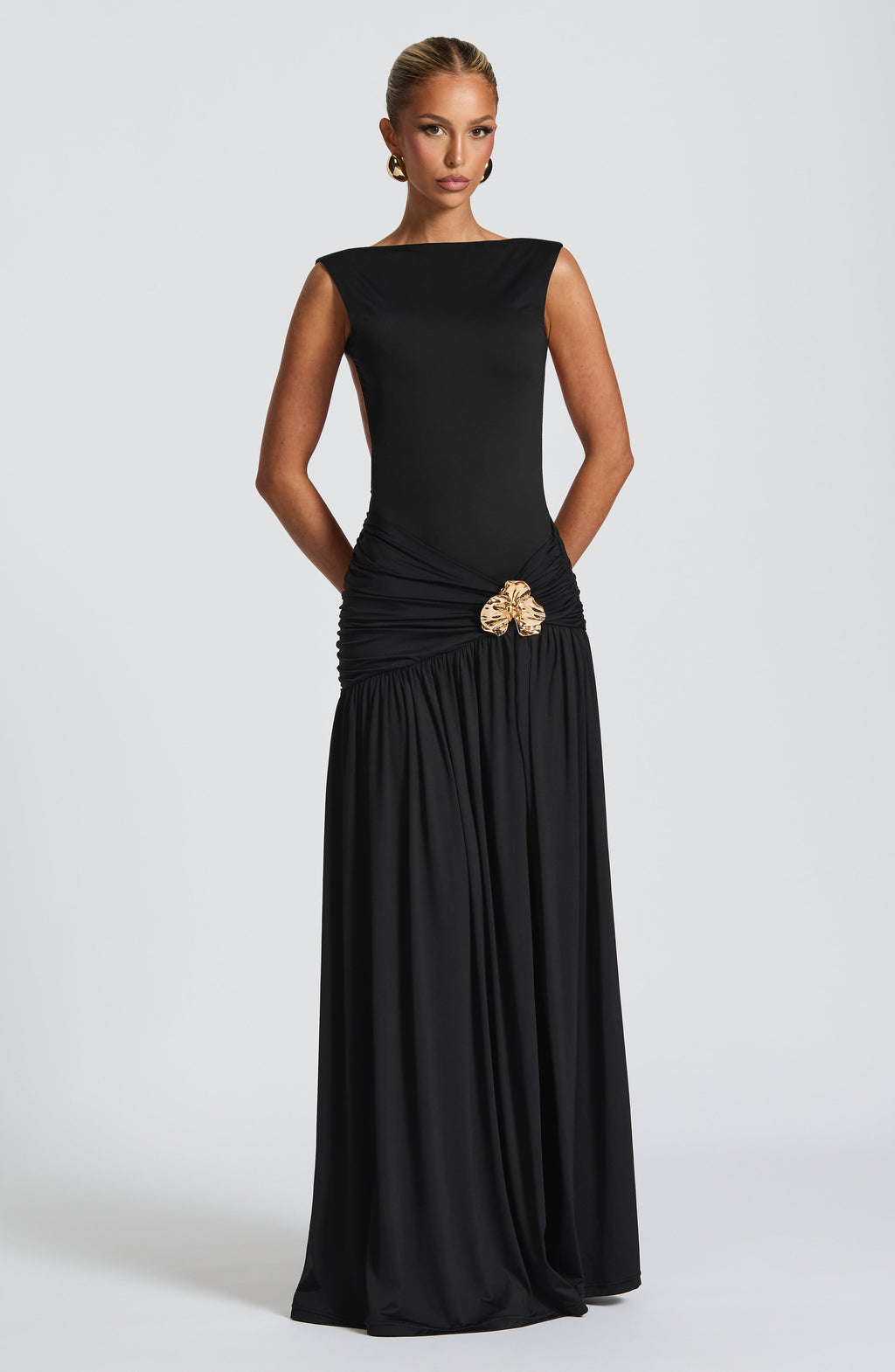 Flourenne Sairina Maxi Skirt in Black