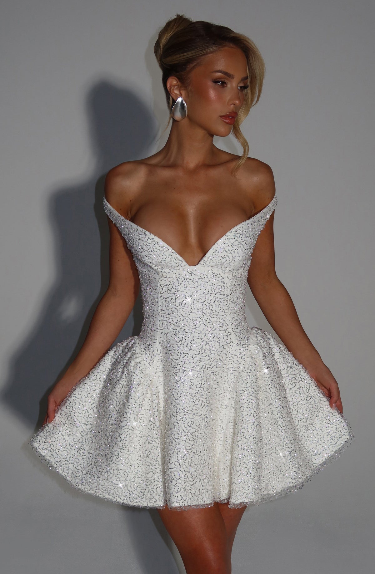 Flourenne Saphyra Mini Dress in Ivory