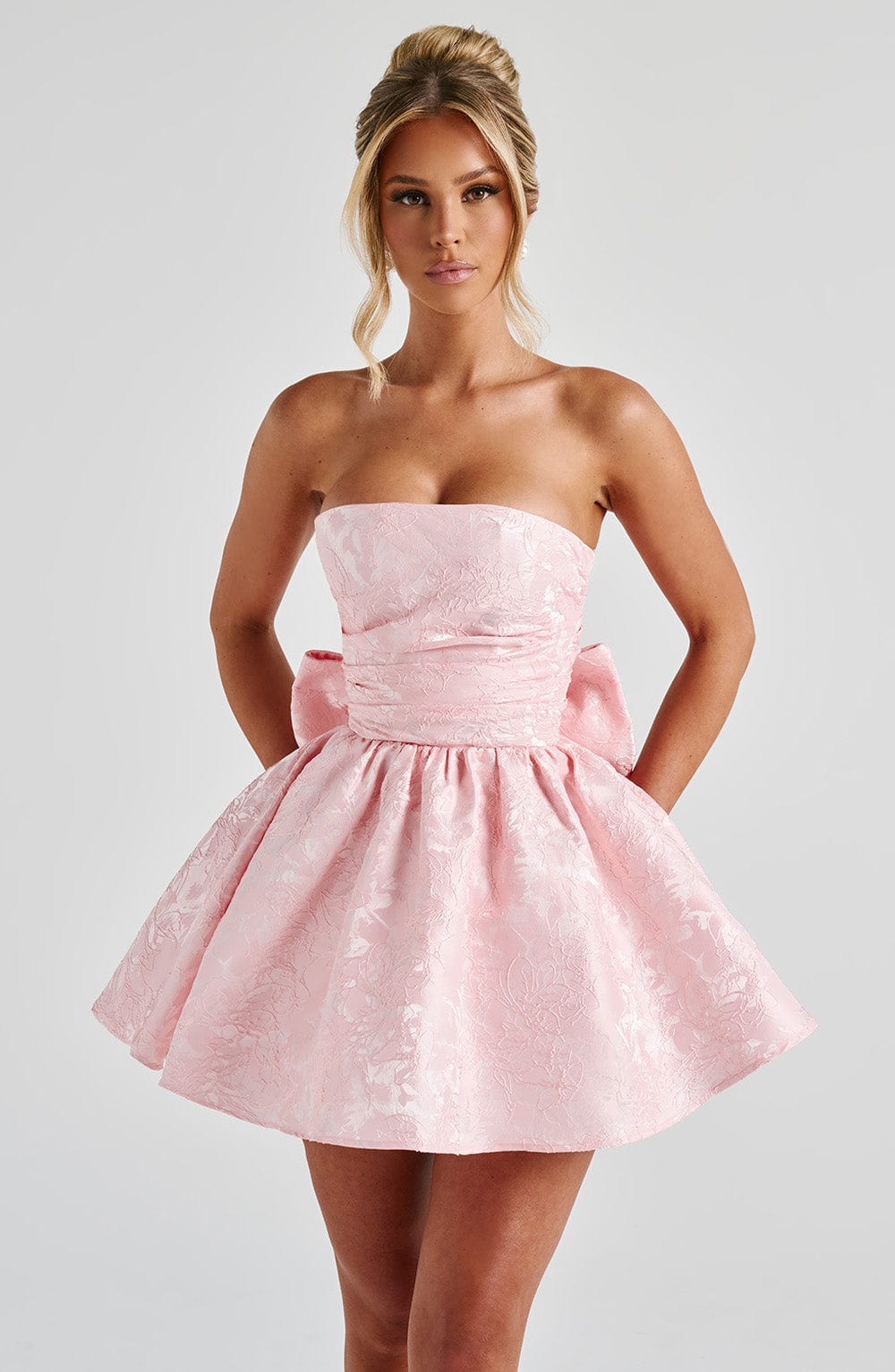 Flourenne Selene Mini Dress in Blush