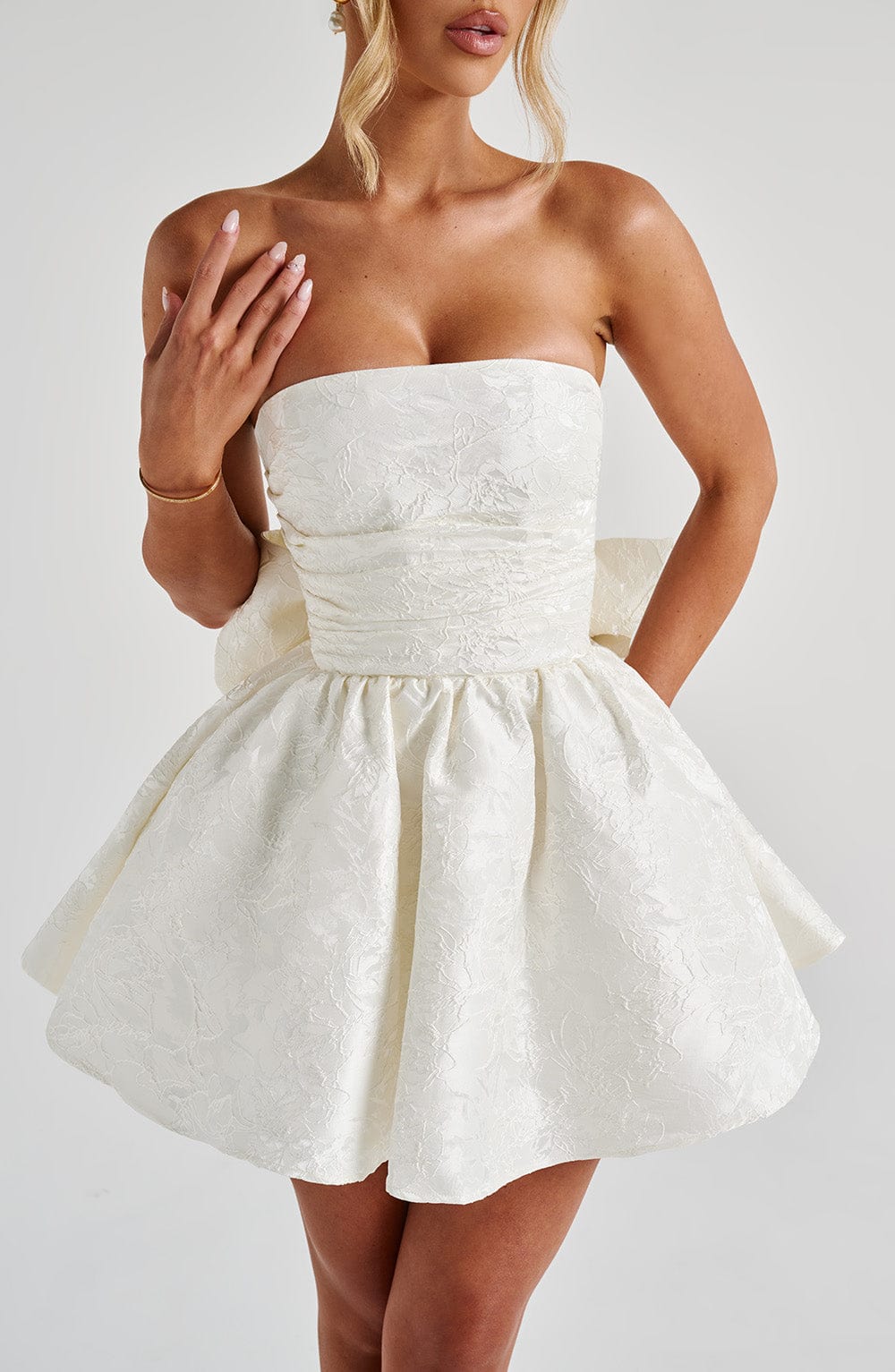 Flourenne Selene Mini Dress in Ivory