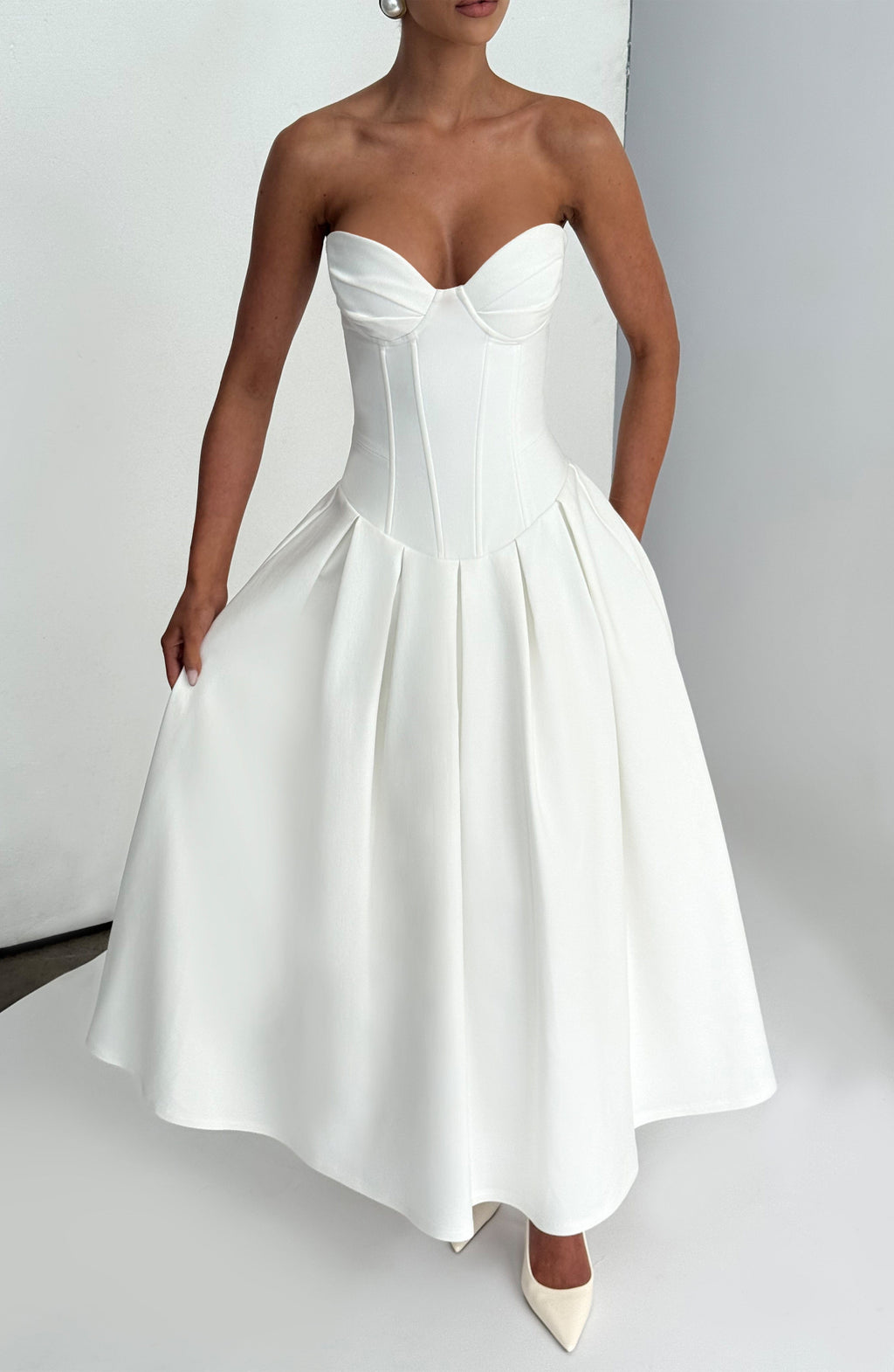 Flourenne Selma Midi Dress in Ivory