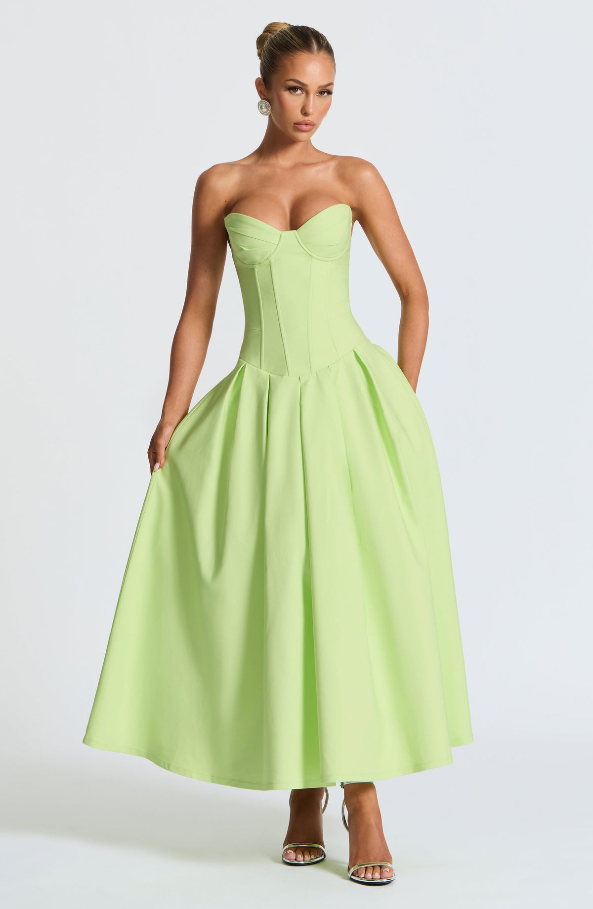 Flourenne Selma Midi Dress in Lime