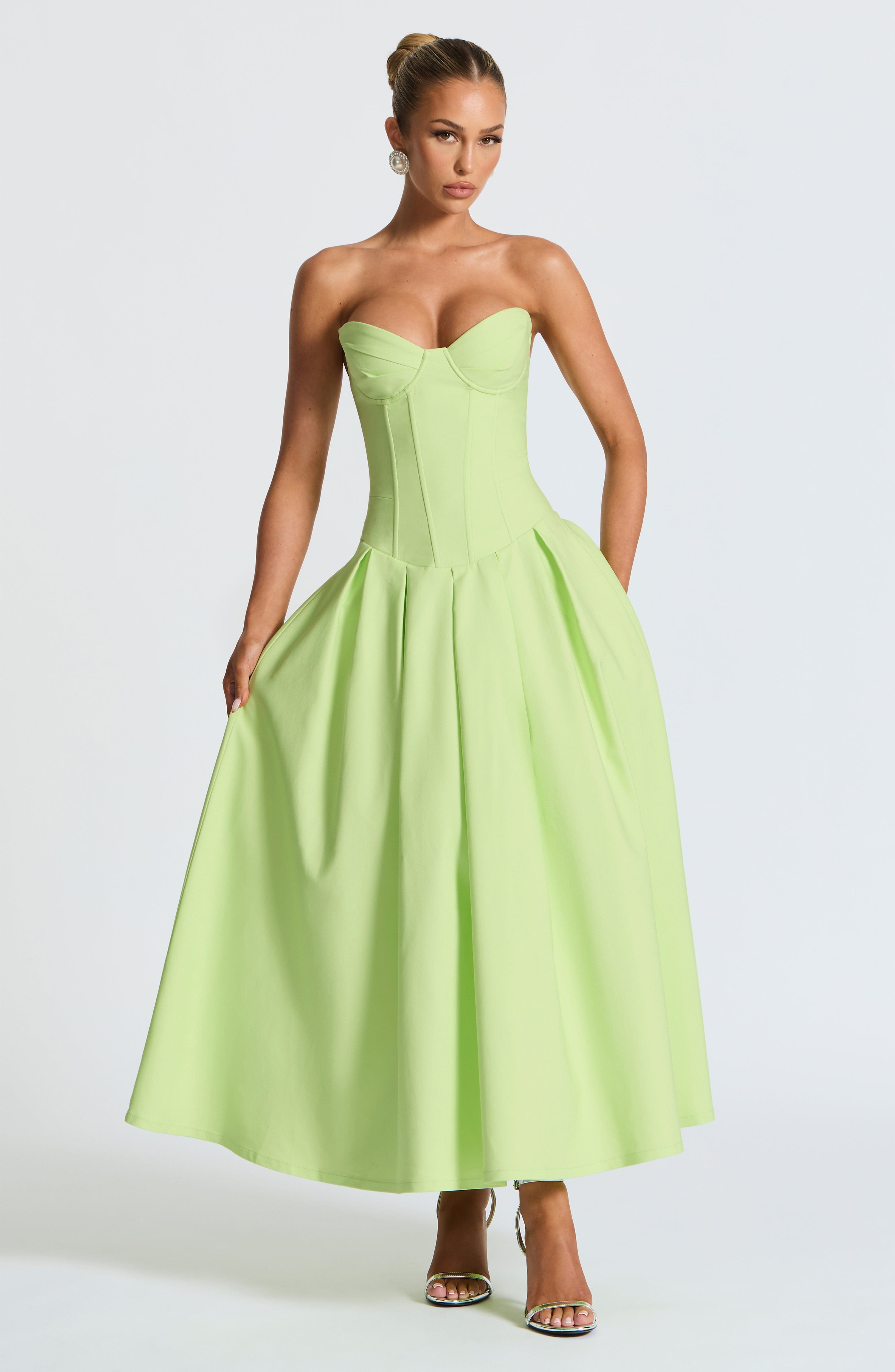 Flourenne Selma Midi Dress in Lime