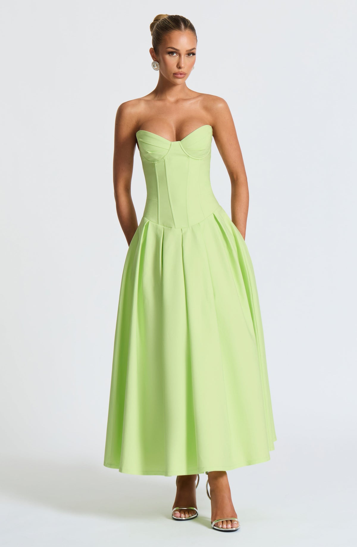 Flourenne Selma Midi Dress in Lime