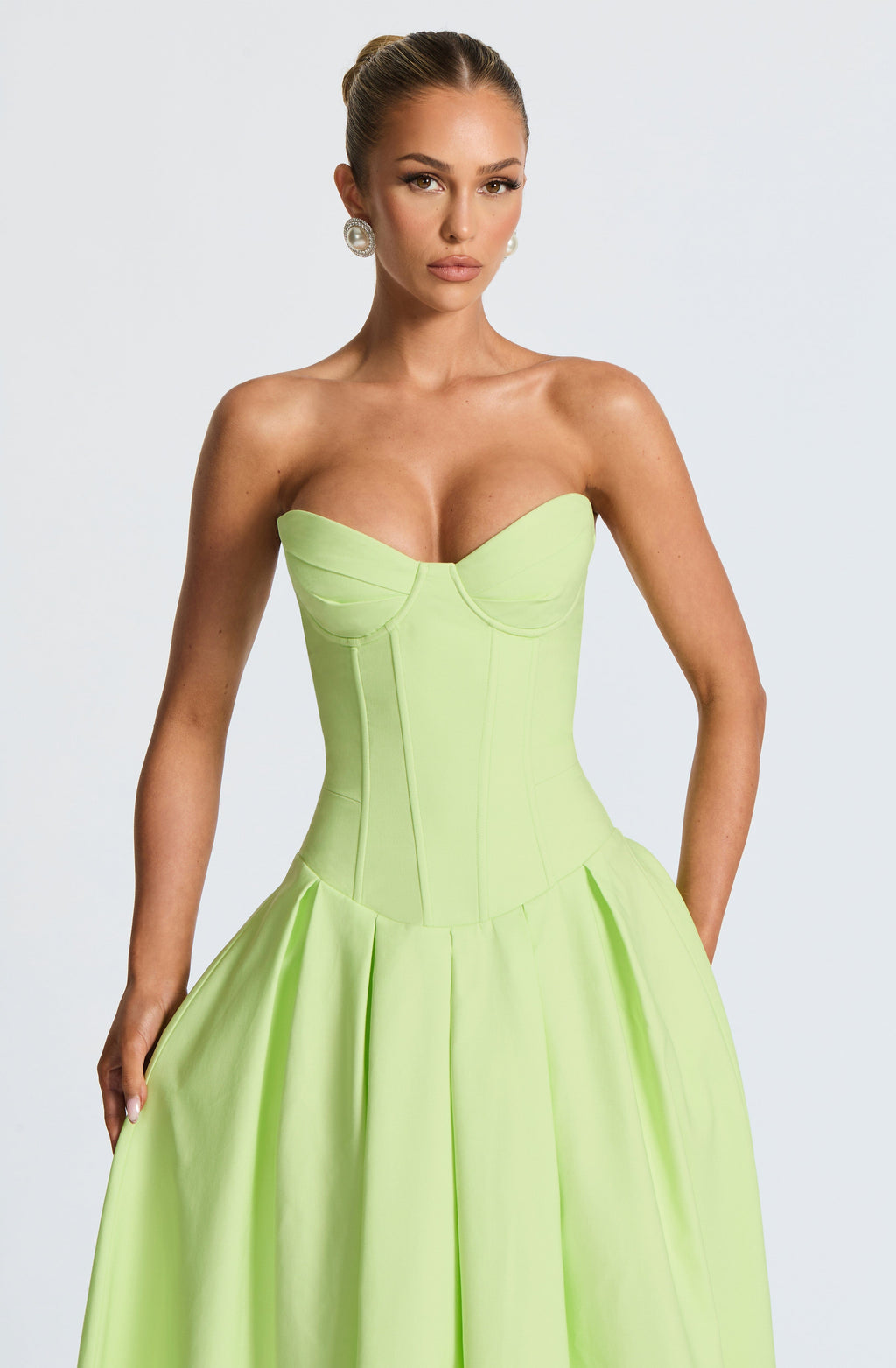 Flourenne Selma Midi Dress in Lime