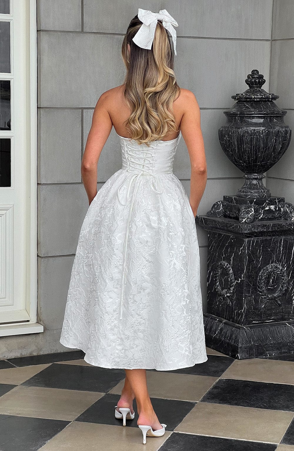 Flourenne Sorcha Midi Dress in Ivory