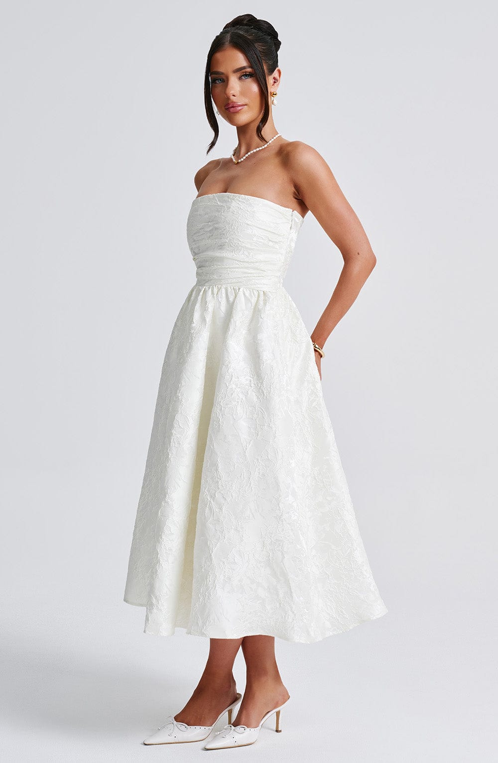 Flourenne Sorcha Midi Dress in Ivory
