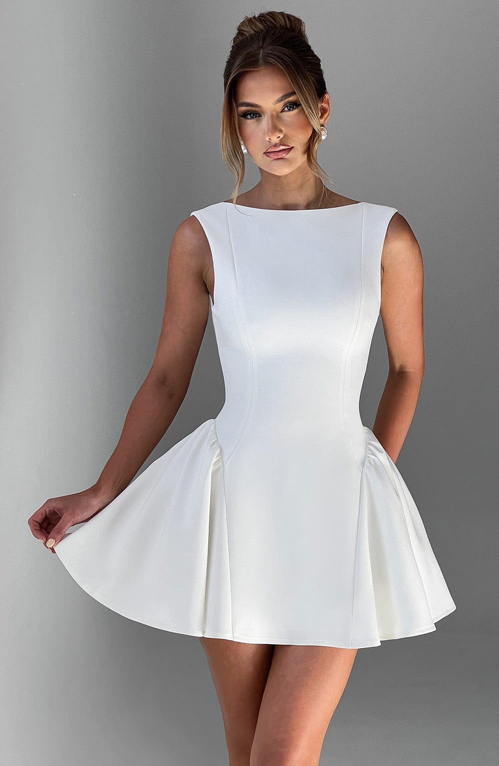 Flourenne Yalena Mini Dress in Ivory