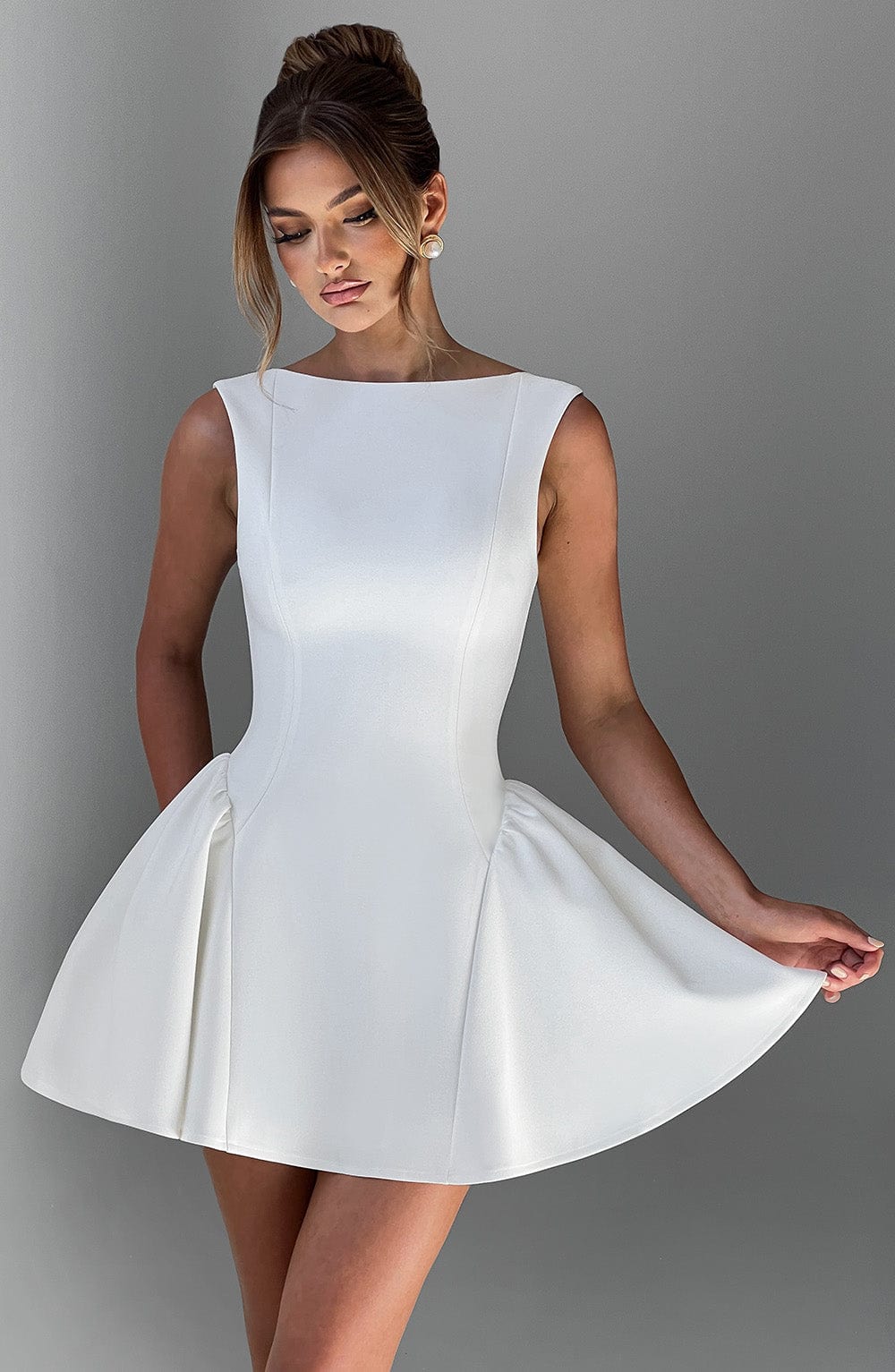 Flourenne Yalena Mini Dress in Ivory