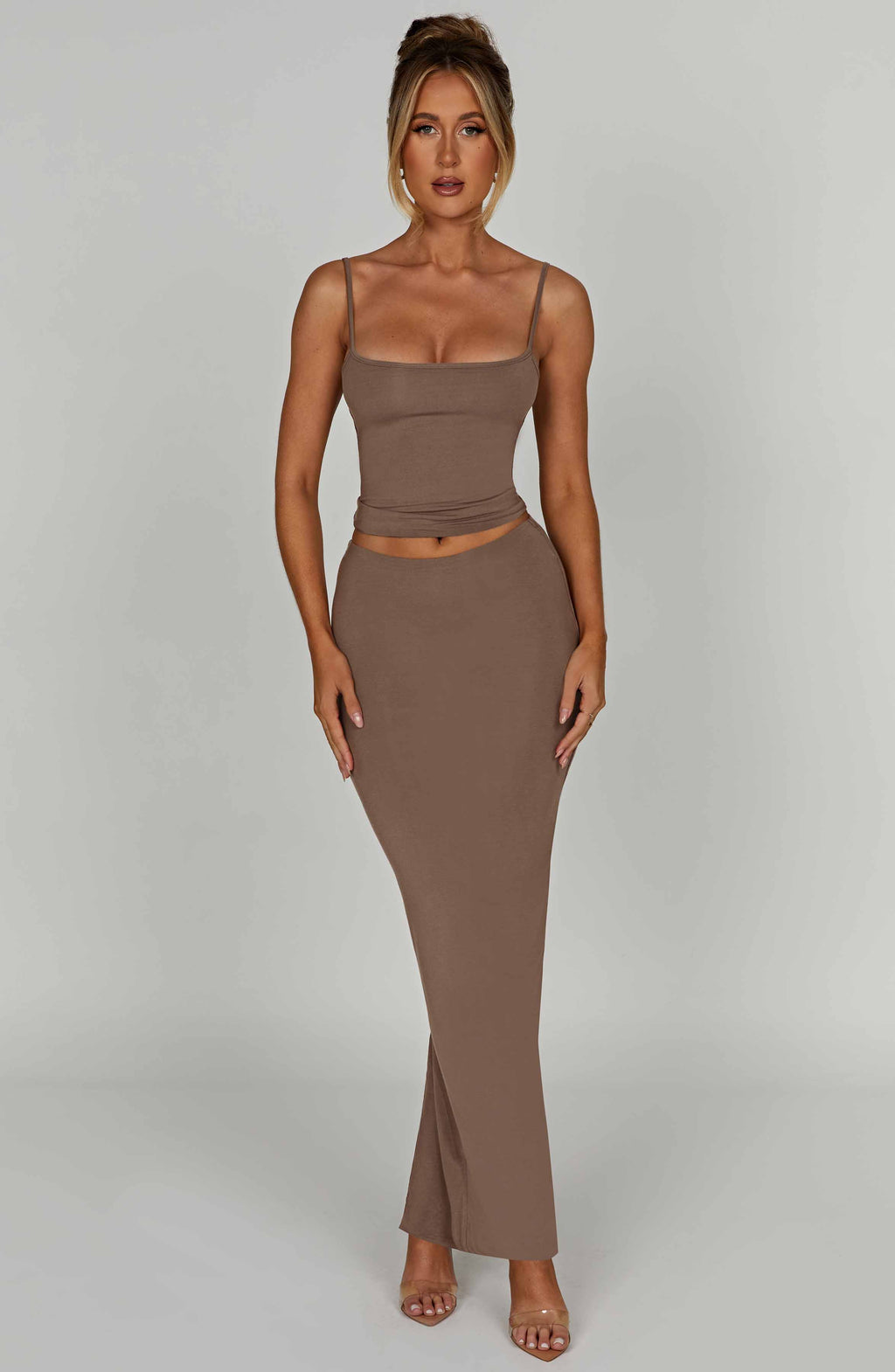 Flourenne Yazlin Maxi Skirt in Mocha