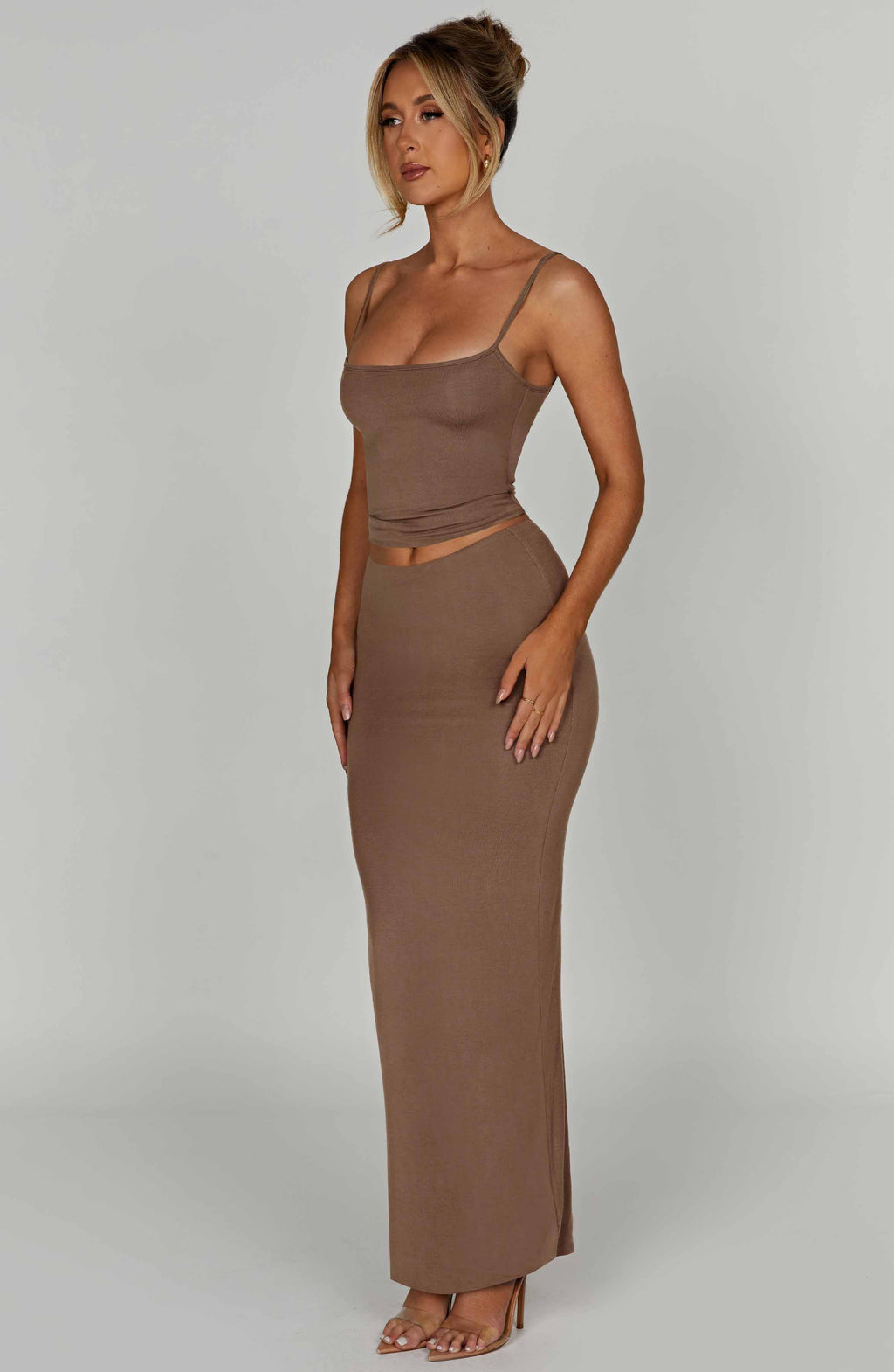 Flourenne Yazlin Maxi Skirt in Mocha