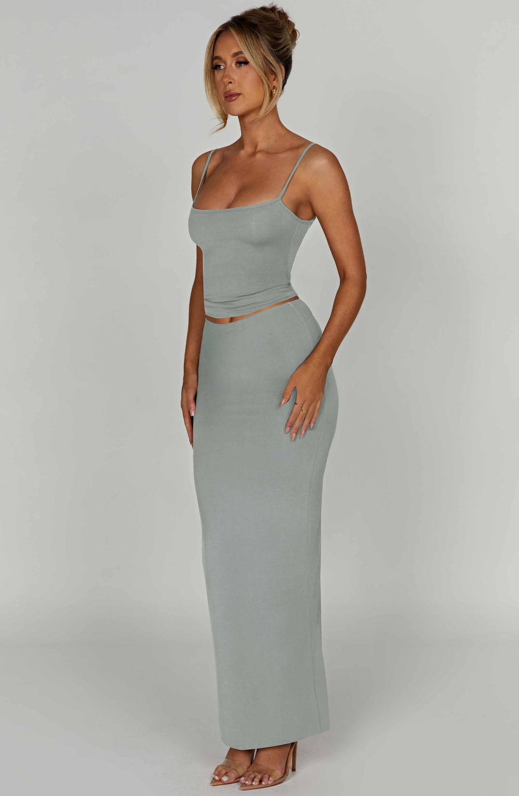 Flourenne Yazlin Maxi Skirt in Steel