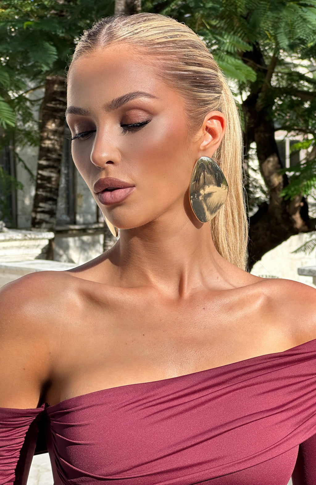 Flourenne Yukie Earrings in Gold