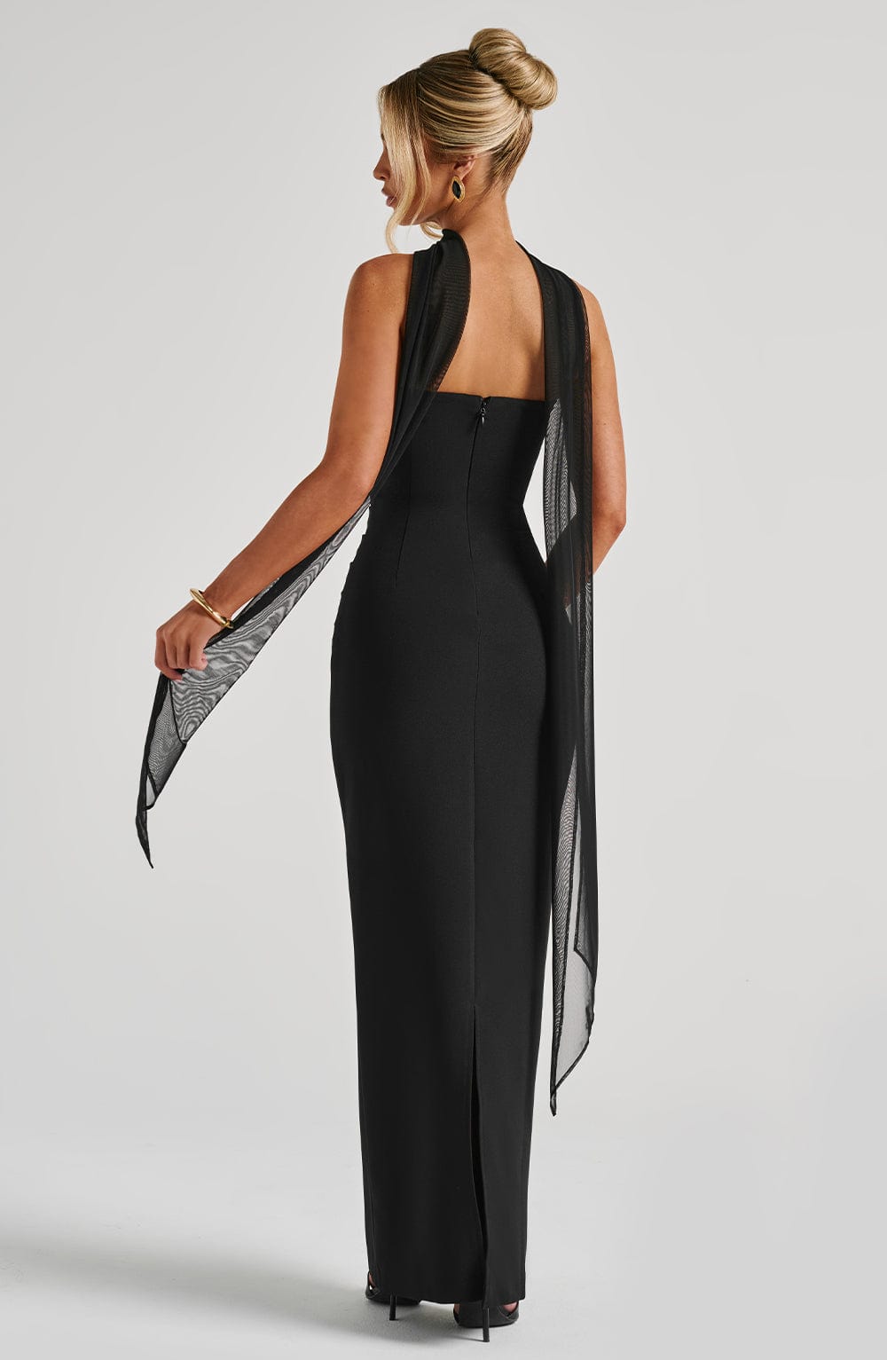 Flourenne Yuliana Maxi Dress in Black