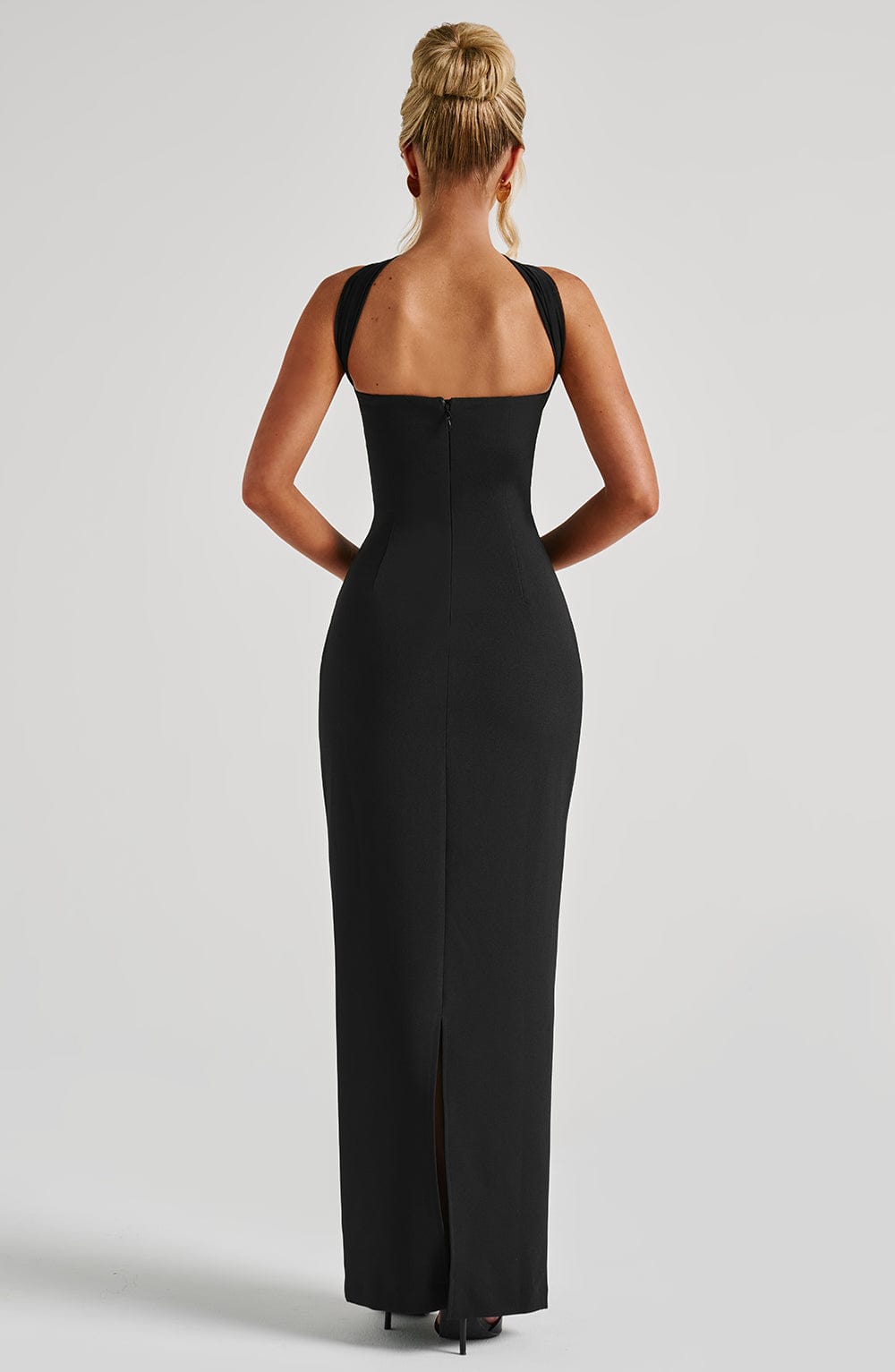 Flourenne Yuliana Maxi Dress in Black