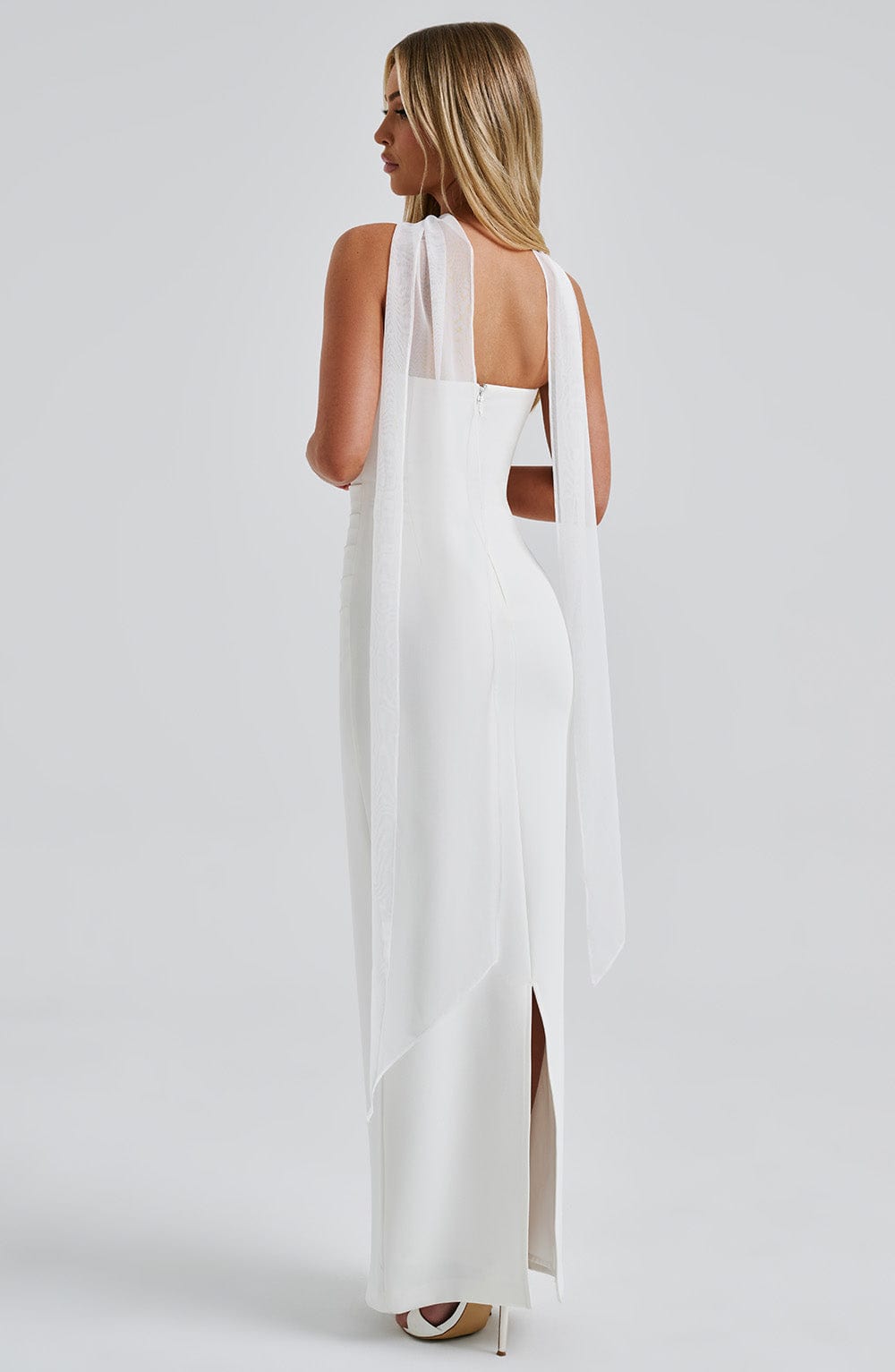 Flourenne Yuliana Maxi Dress in Ivory