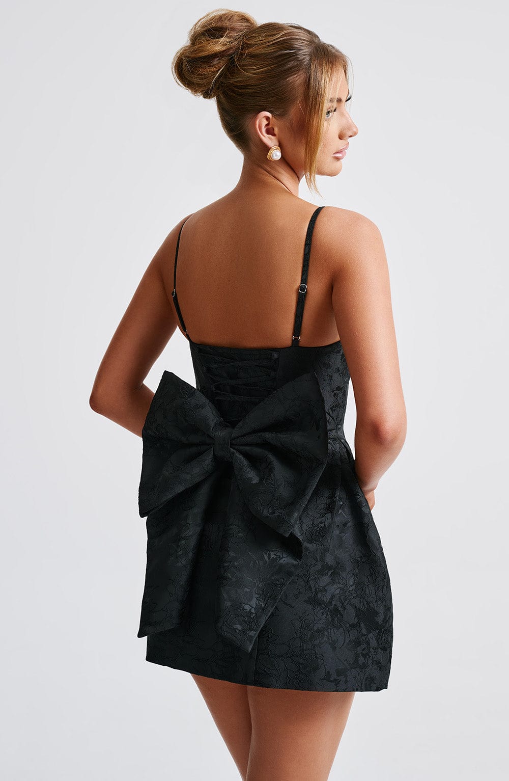 Flourenne Zoelle Mini Dress in Black