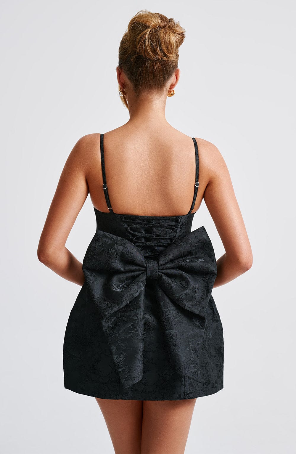 Flourenne Zoelle Mini Dress in Black